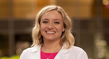 Lauren, APRN